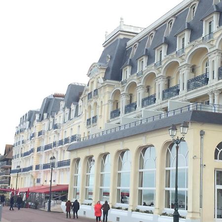 Ferienwohnung Chez Edwige à Cabourg Exterior foto