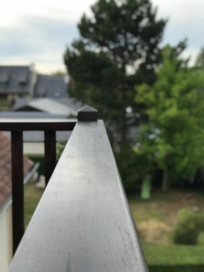 Ferienwohnung Chez Edwige à Cabourg Exterior foto
